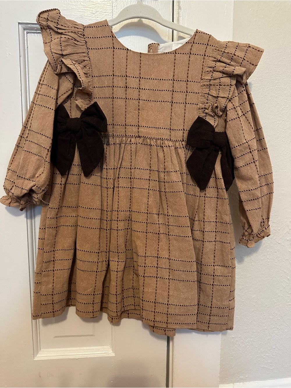 Girls' 2T Plaid Long-Sleeve Dress with Bow Accents - Tan